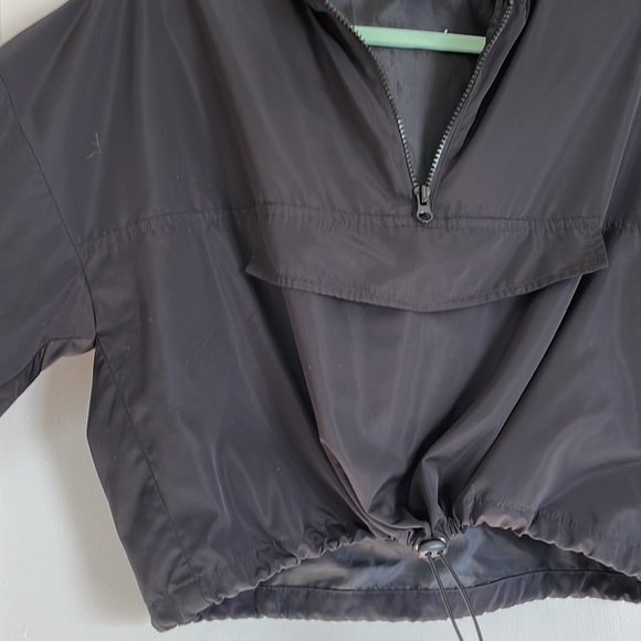 Forever 21 cropped quarter zip - Picture 2 of 2